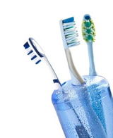 Toothbrush and oral hygiene in orthodontics