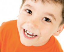 It is recommended to evaluate the dentition at around 7 years of age